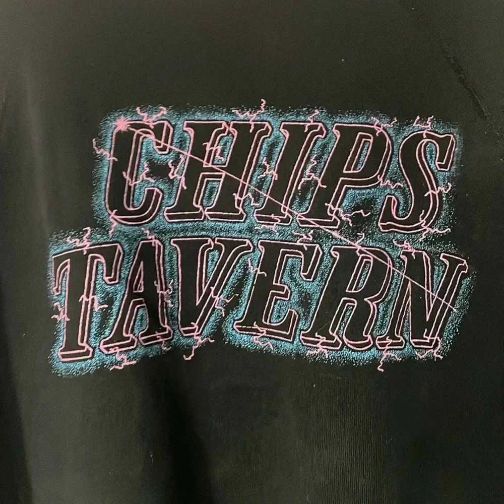 Vintage sweatshirt chips tavern